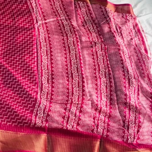Rani Pink Traditional Pattern Saree with Golden Border