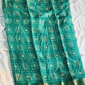 Emerald Grid Motif Saree with Metallic Border