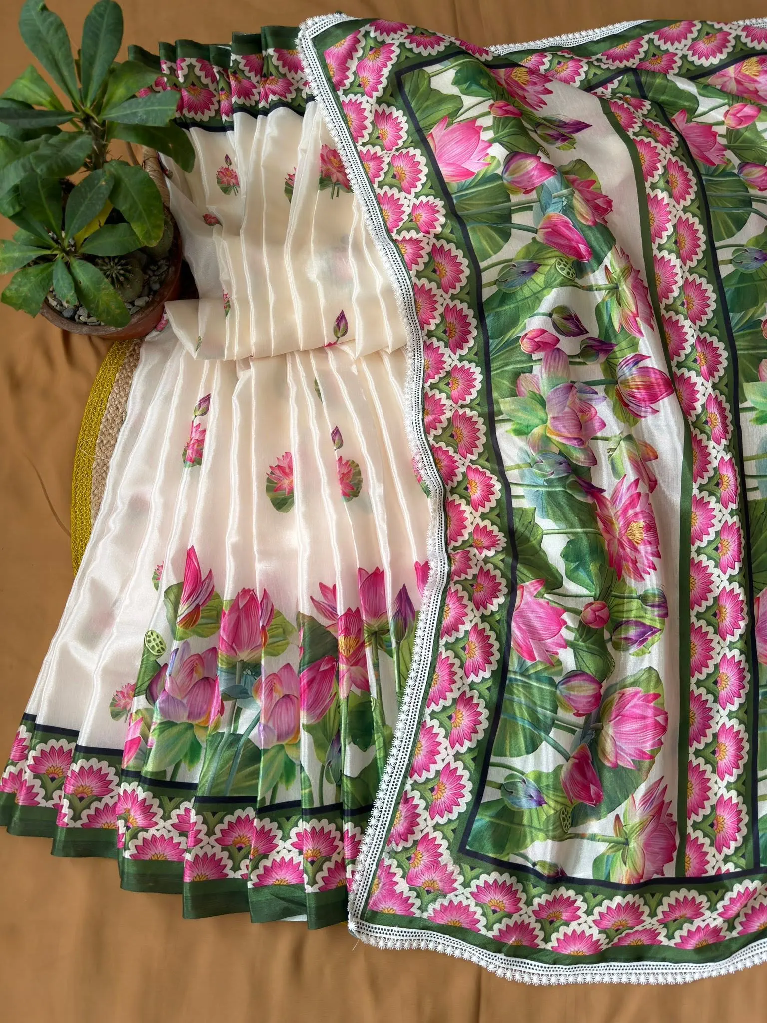 White Lotus Bloom Printed Saree with Green Border - Image 5