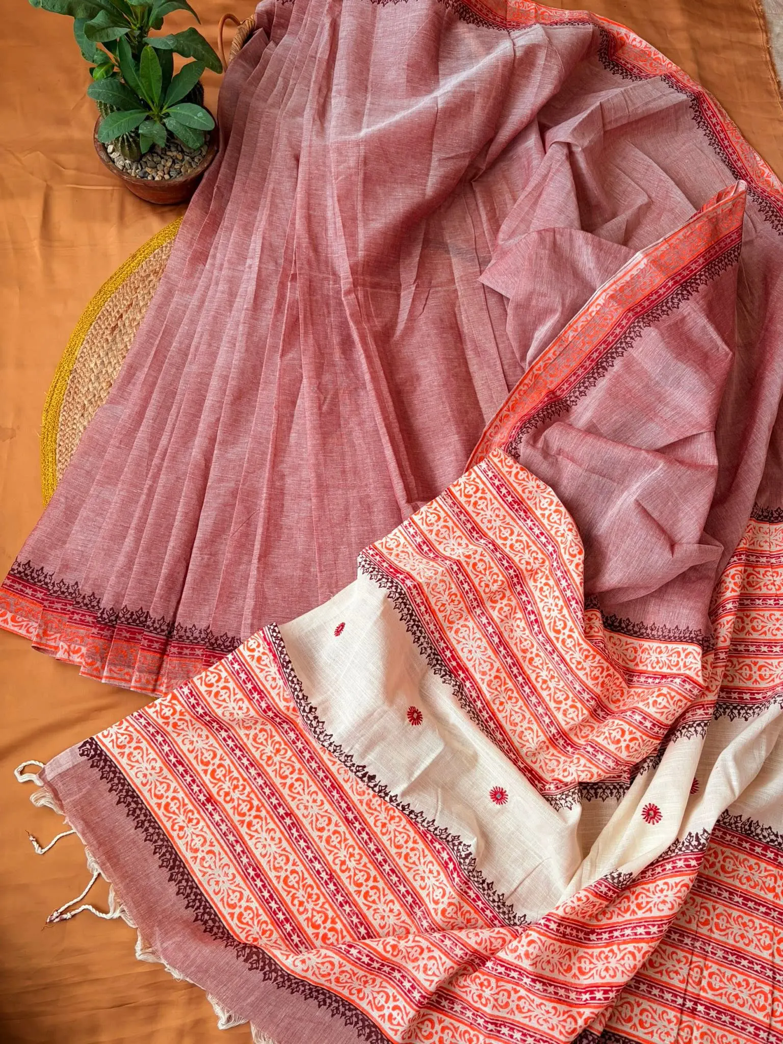 Dusty Rose & Ivory Block Print Saree - Image 3