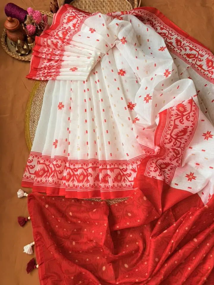 White & Red Floral Printed Saree - Image 4