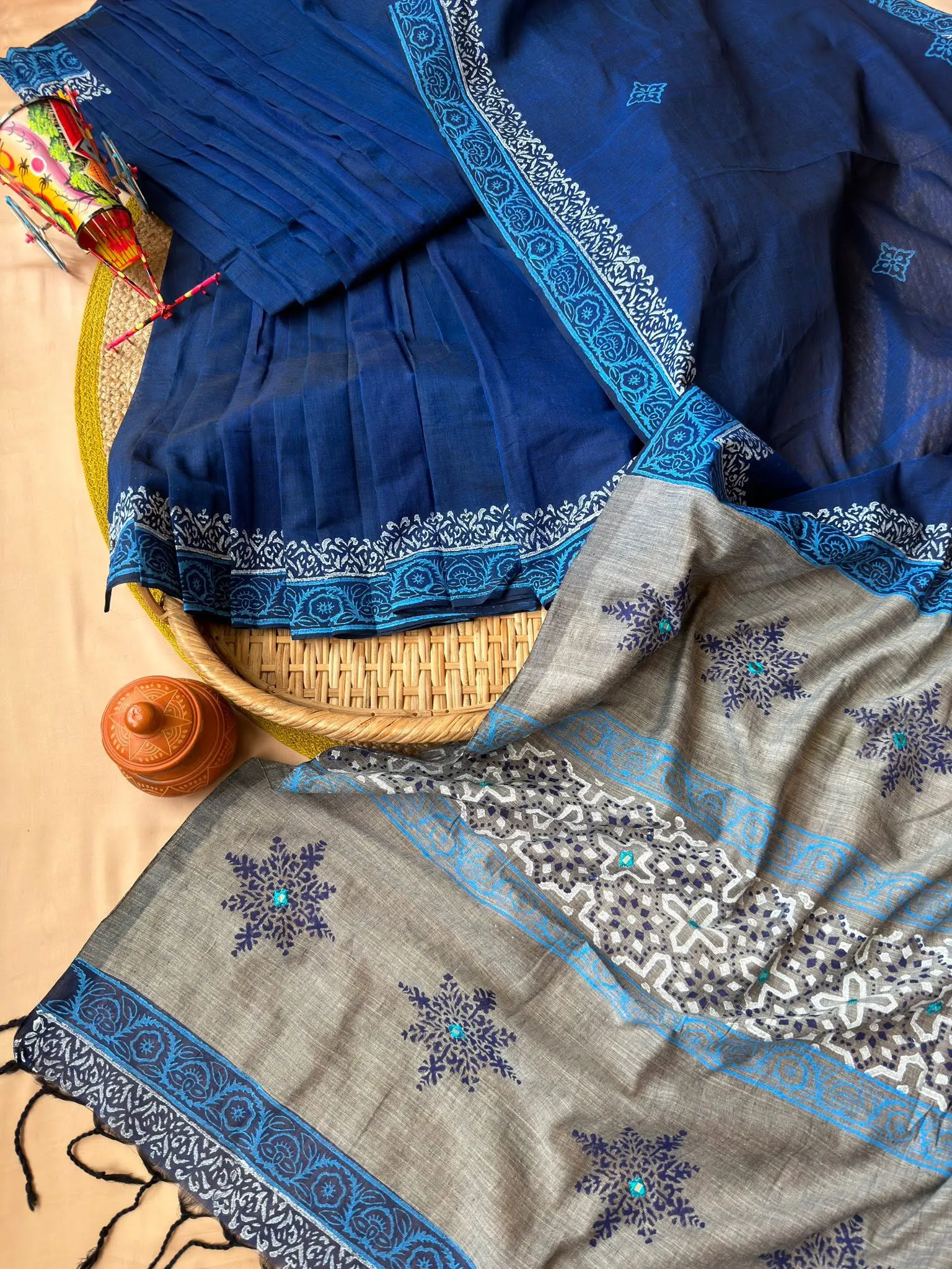 Royal Blue & Grey Floral Border Saree