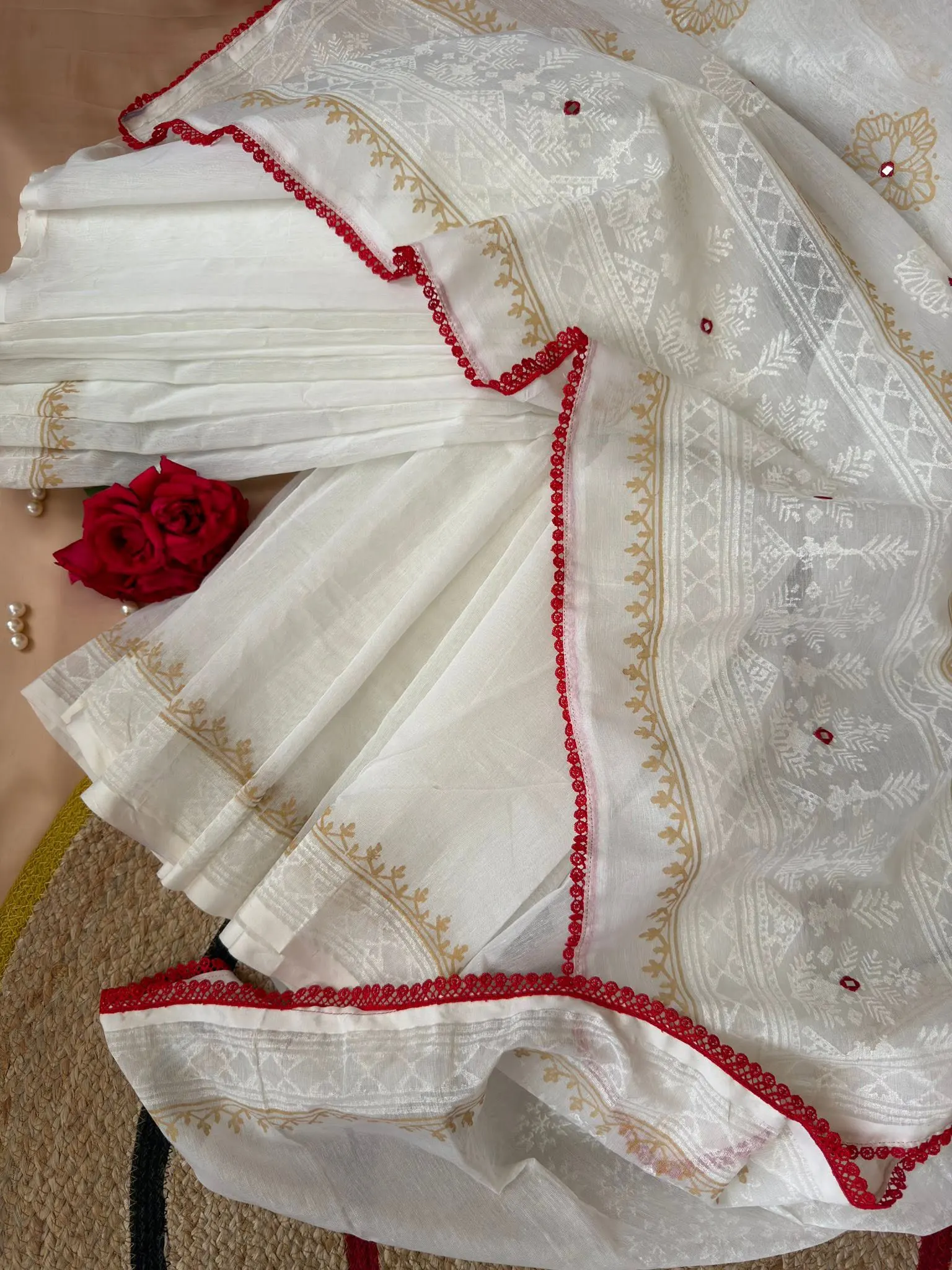 Ivory White Floral Jamdani-Inspired Saree with Gold & Red Border